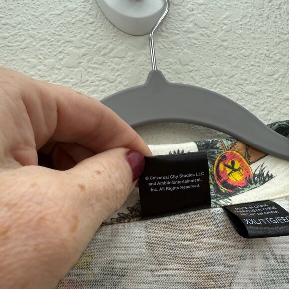 Jurassic Park Universal Studios Dino Print Short Sleeve Button Up Shirt Mens XXL - Picture 4 of 9